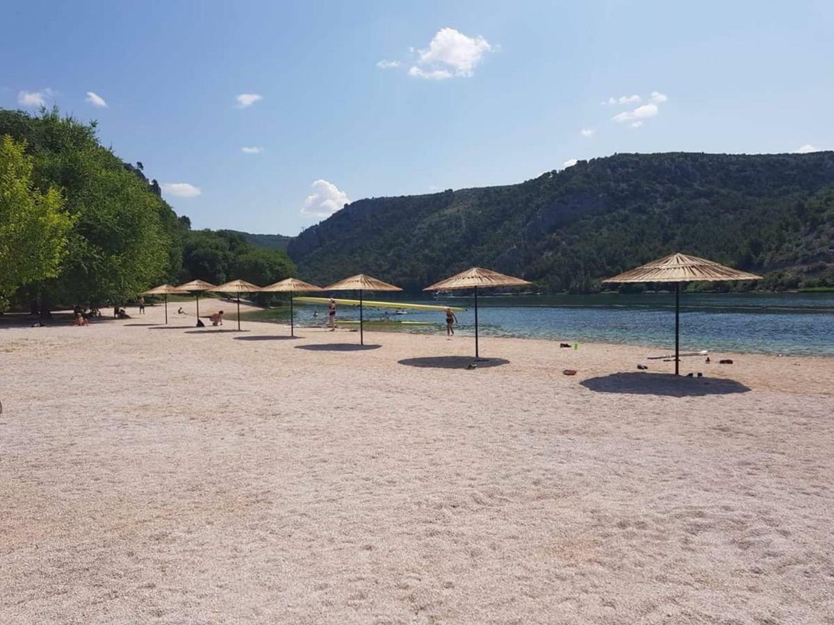 Villa Scolopax Rusticola Skradin With Heated Pool Exterior foto
